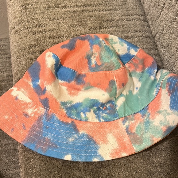 Multicolored Bucket Hat - Picture 3 of 3